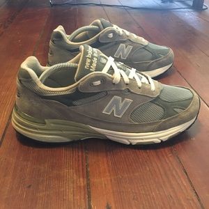 women's classic 993 running